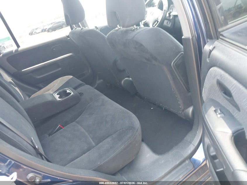 2005 Honda Cr-v VIN SHSRD78885U305360 IAAI salvage auction — NORMAL WEAR, Clear (New York), sold $450 on 2026-07-07 (photo 8)