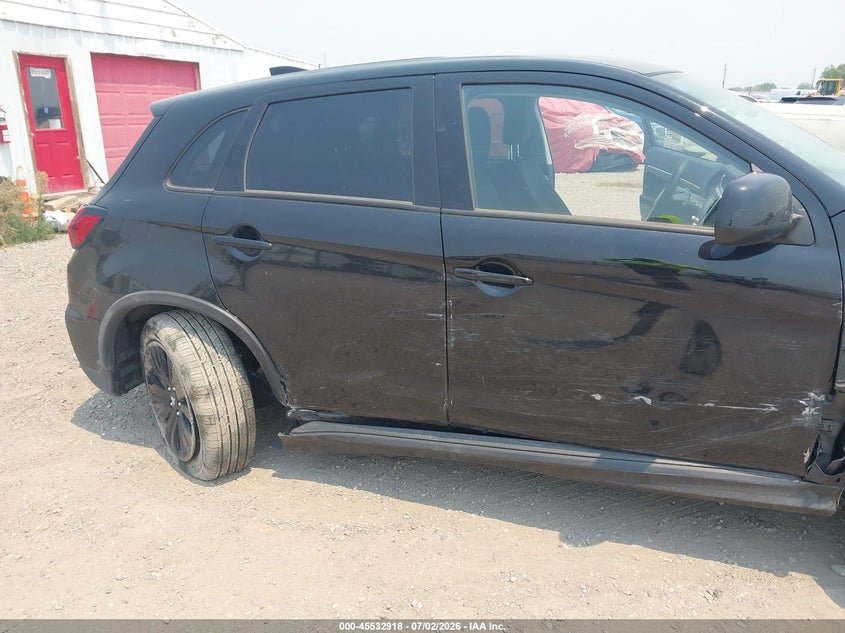 2026 Mitsubishi Outlander VIN JA4ARUAU3TU018860 IAAI salvage auction — REAR END, Enterprise Vehicles Clear Only (Minnesota), sold $10,700 on 2026-07-14 (photo 6)