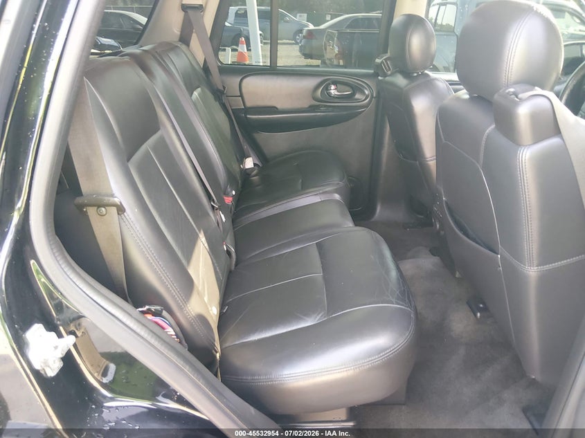 2006 Chevrolet Trailblazer VIN 1GNES13H862360922 IAAI salvage auction — THEFT, Salvage (South Carolina), sold $3,150 on 2026-08-21 (photo 8)