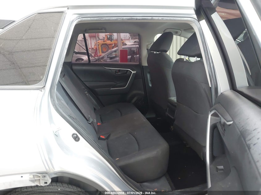 2019 Toyota Rav 4 VIN JTMK1RFV8KJ001603 IAAI salvage auction — REAR END, Salvage (California), sold $6,000 on 2026-07-22 (photo 8)