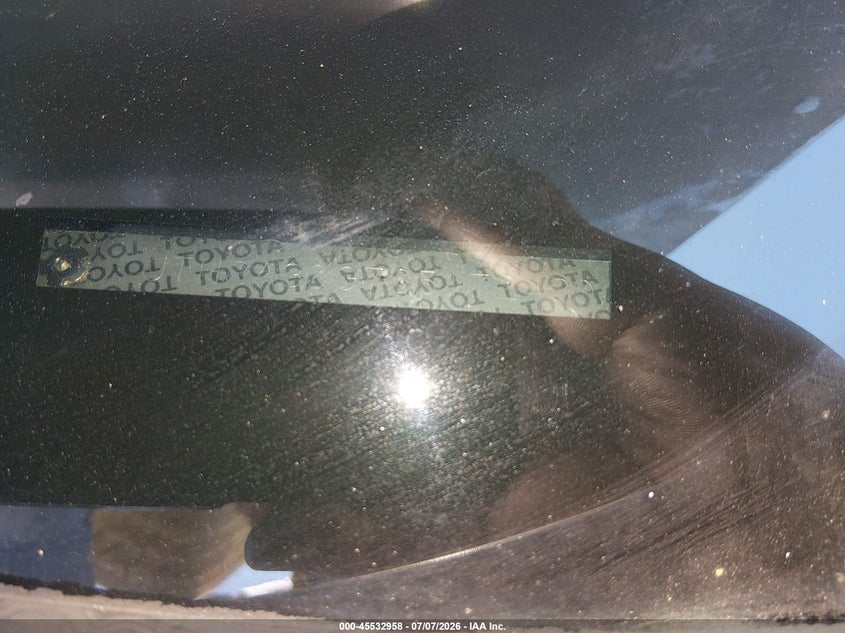2006 Lexus Es 330 VIN JTHBA30G765172430 IAAI salvage auction — RIGHT FRONT, Salvage (California), sold $1,250 on 2026-07-16 (photo 9)