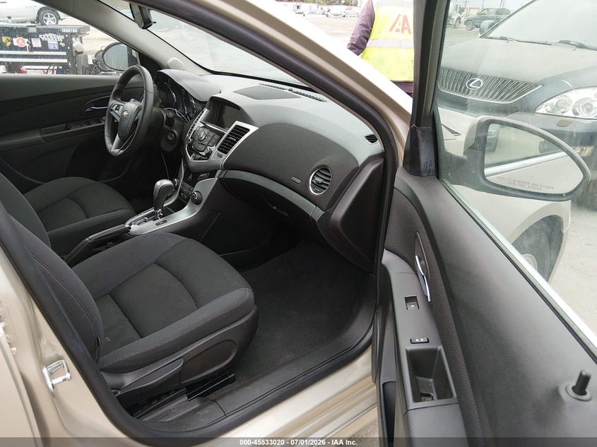 2016 Chevrolet Cruze VIN 1G1PE5SB5G7207781 IAAI salvage auction — UNKNOWN, Clear - Dealer Only (California), sold $175 on 2026-07-22 (photo 5)