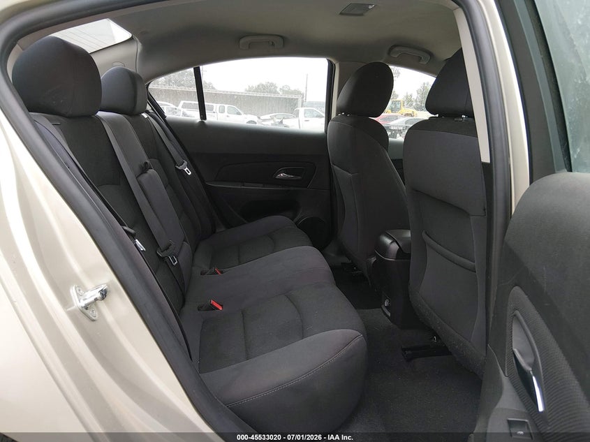 2016 Chevrolet Cruze VIN 1G1PE5SB5G7207781 IAAI salvage auction — UNKNOWN, Clear - Dealer Only (California), sold $175 on 2026-07-22 (photo 8)