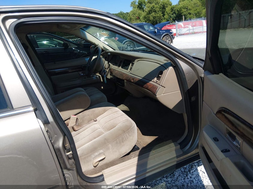 2005 Mercury Grand marquis VIN 2MEFM74W65X641361 IAAI salvage auction — REAR END, Salvage (Alabama), sold $25 on 2026-07-23 (photo 5)