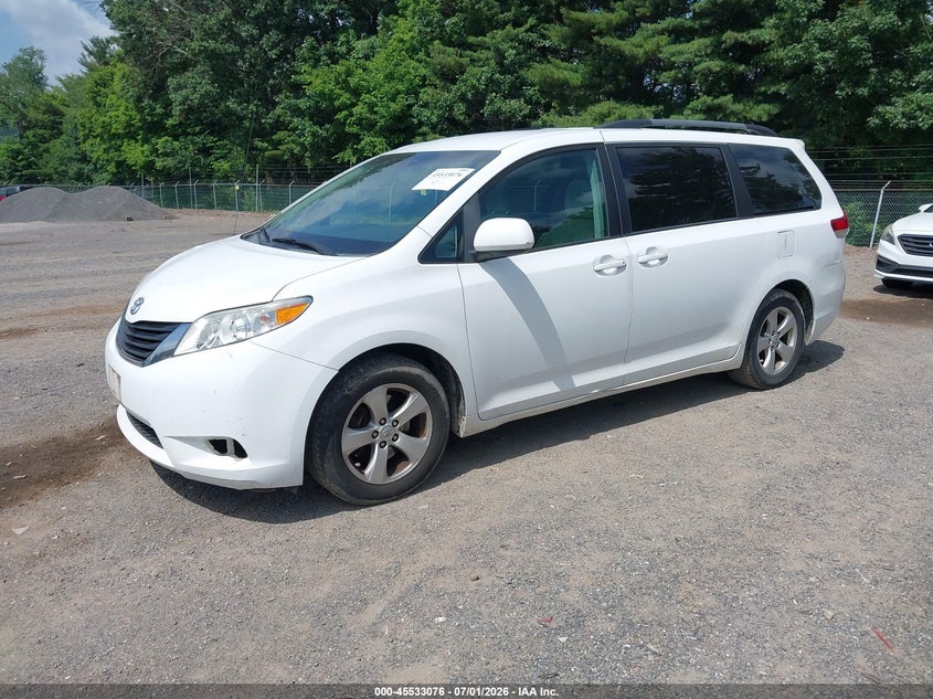 2012 Toyota Sienna VIN 5TDKK3DCXCS176189 IAAI salvage auction — SIDE, Salvage (Ohio), sold $3,500 on 2026-07-13 (photo 2)