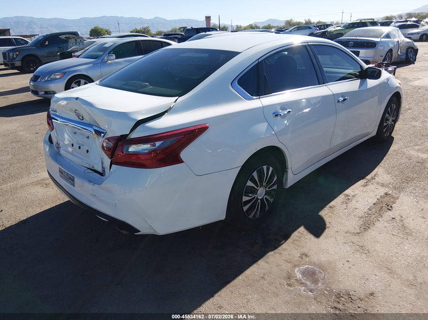 2018 Nissan Altima VIN 1N4AL3APXJC260789 IAAI salvage auction — REAR END, Salvage Title, sold $1,650 on 2026-07-12 (photo 4)