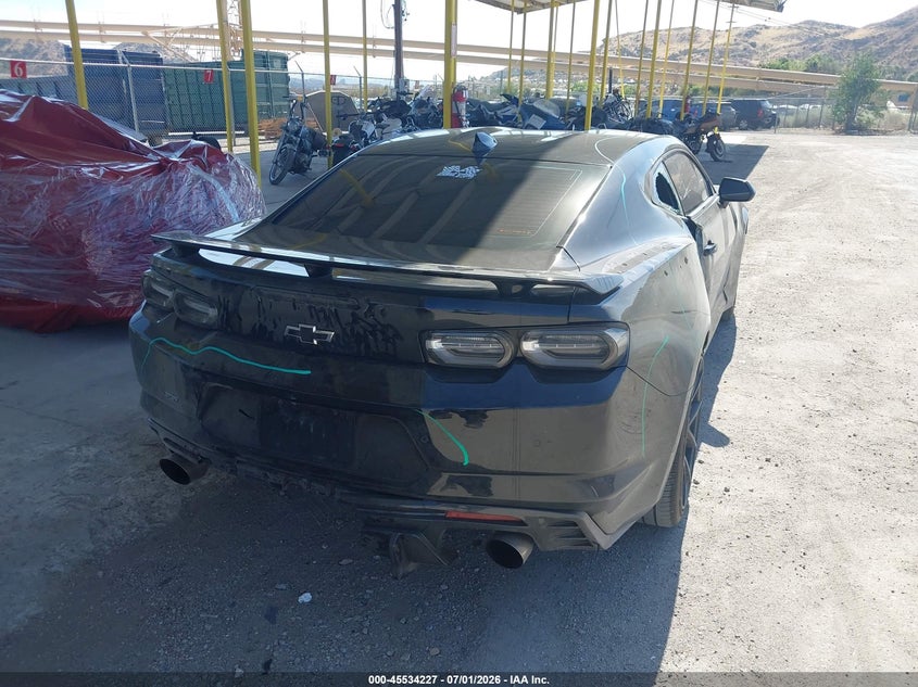 2019 Chevrolet Camaro VIN 1G1FH1R79K0105768 IAAI salvage auction — RIGHT SIDE, Salvage Title, sold $9,100 on 2026-07-25 (photo 4)