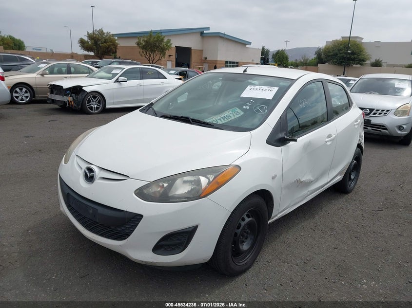 2014 Mazda 2 VIN JM1DE1KY4E0186533 IAAI salvage auction — REAR END, Salvage Certificate (California), sold $25 on 2026-07-24 (photo 2)