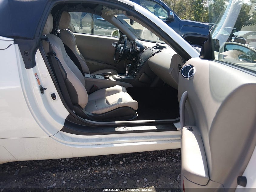 2005 Nissan 350z VIN JN1AZ36A95M750009 IAAI salvage auction — RIGHT FRONT, Clear (South Carolina), sold $6,600 on 2026-07-14 (photo 5)