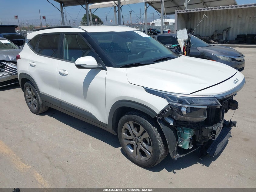 2023 Kia Seltos VIN KNDEU2AA9P7414442 IAAI salvage auction — FRONT END, Salvage Title, sold $6,000 on 2026-07-29 (photo 1)