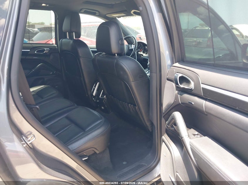 2013 Porsche Cayenne VIN WP1AA2A24DLA12474 IAAI salvage auction — SIDE, Salvage (Texas), sold $25 on 2026-07-28 (photo 8)