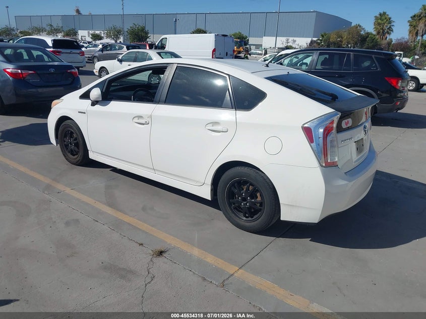 2013 Toyota Prius VIN JTDKN3DU2D5602464 IAAI salvage auction — NORMAL WEAR, Clear - Dealer Only (California), sold $1,875 on 2026-07-29 (photo 3)