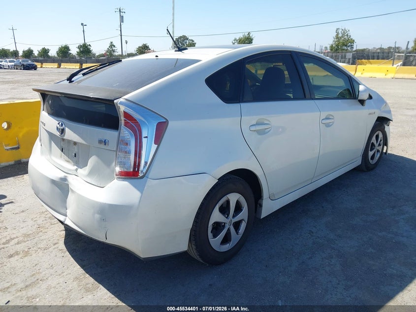 2014 Toyota Prius VIN JTDKN3DU3E1826383 IAAI salvage auction — FRONT & REAR, Salvage Title, sold $2,350 on 2026-07-30 (photo 4)