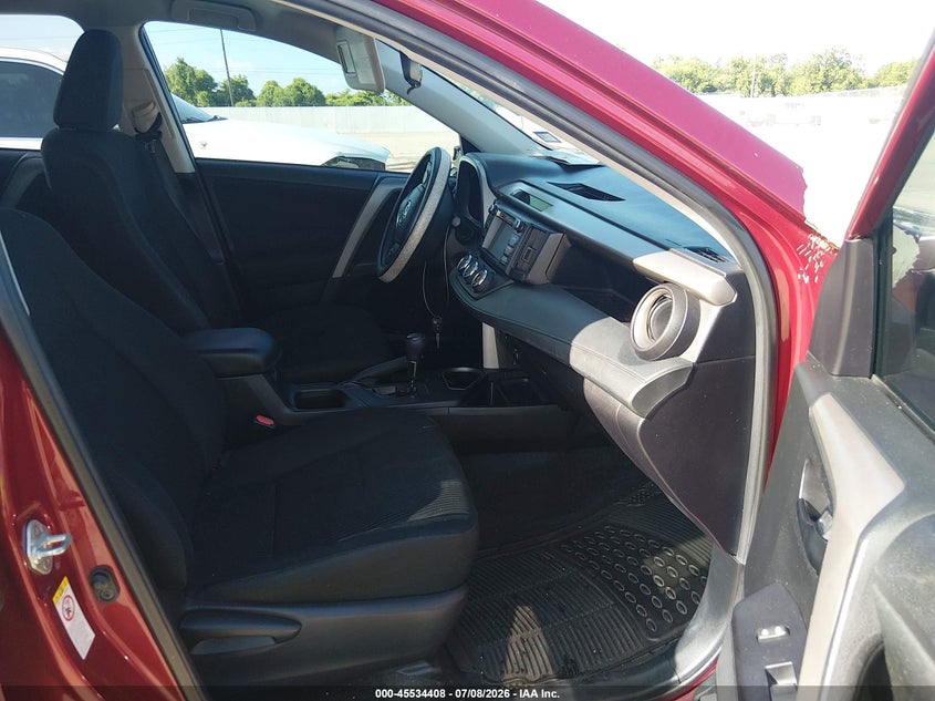 2018 Toyota Rav 4 VIN 2T3ZFREVXJW495920 IAAI salvage auction — SIDE, Salvage Title, sold $3,050 on 2026-07-31 (photo 5)