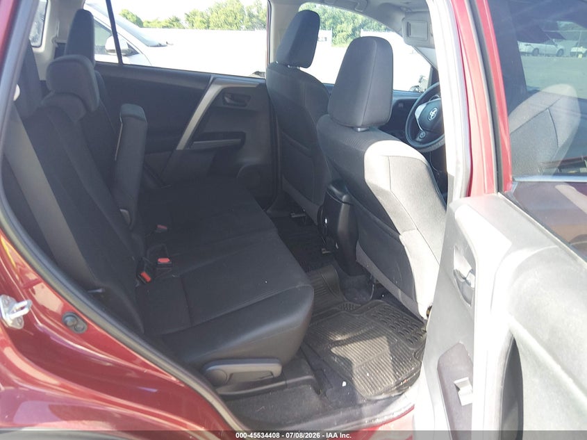 2018 Toyota Rav 4 VIN 2T3ZFREVXJW495920 IAAI salvage auction — SIDE, Salvage Title, sold $3,050 on 2026-07-31 (photo 8)