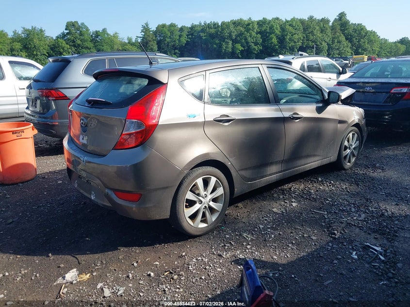 2012 Hyundai Accent VIN KMHCU5AE9CU012519 IAAI salvage auction — NORMAL WEAR, Clear (New York), sold $450 on 2026-07-21 (photo 4)