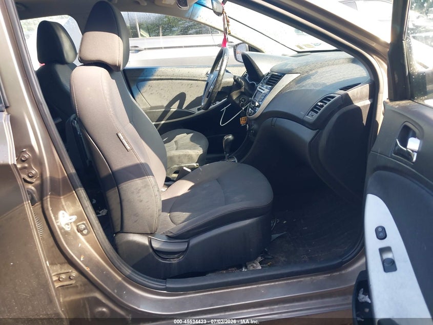 2012 Hyundai Accent VIN KMHCU5AE9CU012519 IAAI salvage auction — NORMAL WEAR, Clear (New York), sold $450 on 2026-07-21 (photo 5)