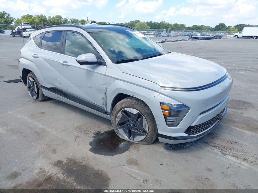 2025 Hyundai Kona VIN KM8HE3A66SU025890 IAAI salvage auction — SIDE, Salvage Title, sold $8,200 on 2026-08-02 (photo 1)