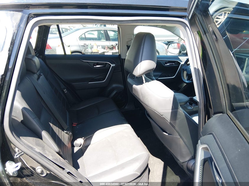 2020 Toyota Rav 4 VIN 4T3DWRFV5LU004729 IAAI salvage auction — REAR END, Salvage Title, sold $12,900 on 2026-07-31 (photo 8)