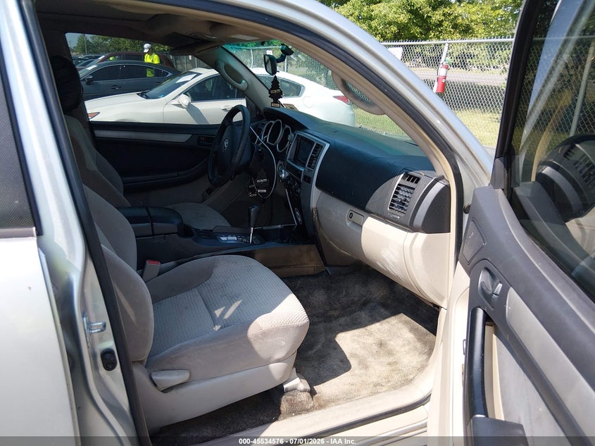 2004 Toyota 4runner VIN JTEBU14R140052234 IAAI salvage auction — NORMAL WEAR, Clear (New Jersey), sold $1,950 on 2026-07-13 (photo 5)