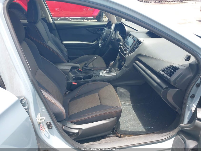 2019 Subaru Xv VIN JF2GTAEC7K8380801 IAAI salvage auction — NORMAL WEAR, Clear (Hawaii), sold $8,100 on 2026-07-14 (photo 5)