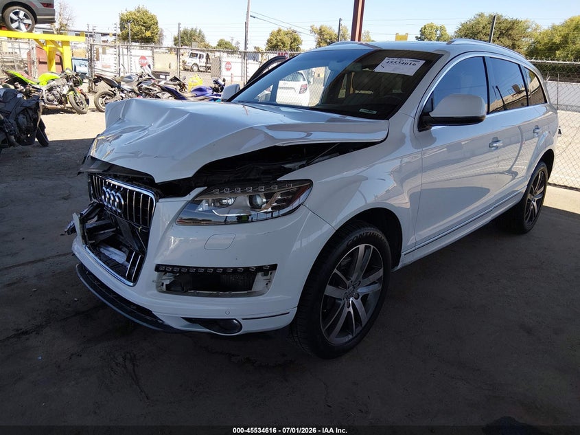 2015 Audi Q7 VIN WA1LGAFE5FD028258 IAAI salvage auction — SIDE, Salvage Title, sold $25 on 2026-07-21 (photo 2)