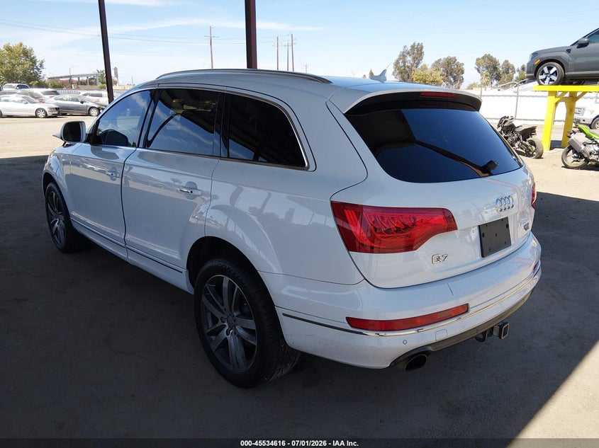 2015 Audi Q7 VIN WA1LGAFE5FD028258 IAAI salvage auction — SIDE, Salvage Title, sold $25 on 2026-07-21 (photo 3)