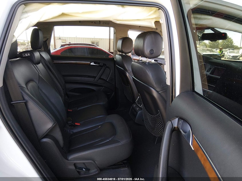 2015 Audi Q7 VIN WA1LGAFE5FD028258 IAAI salvage auction — SIDE, Salvage Title, sold $25 on 2026-07-21 (photo 8)