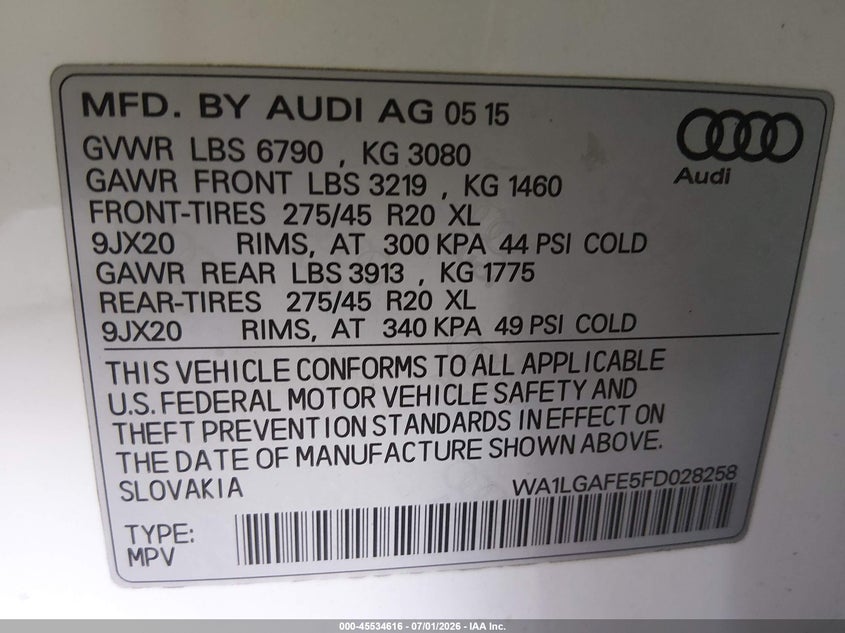 2015 Audi Q7 VIN WA1LGAFE5FD028258 IAAI salvage auction — SIDE, Salvage Title, sold $25 on 2026-07-21 (photo 9)
