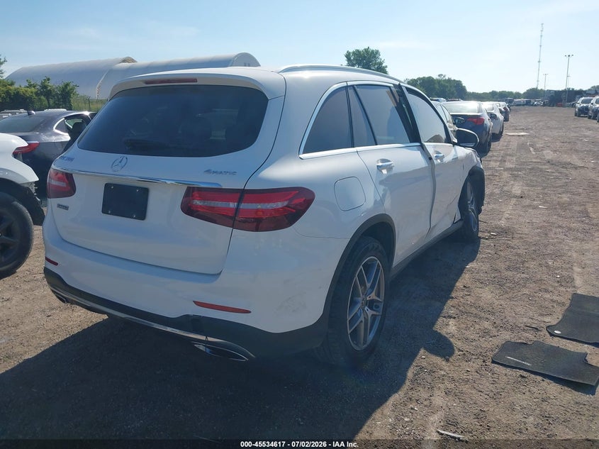 2019 Mercedes-benz Glc VIN WDC0G4KBXKV146164 IAAI salvage auction — RIGHT FRONT, Salvage Title, sold $5,000 on 2026-08-10 (photo 4)