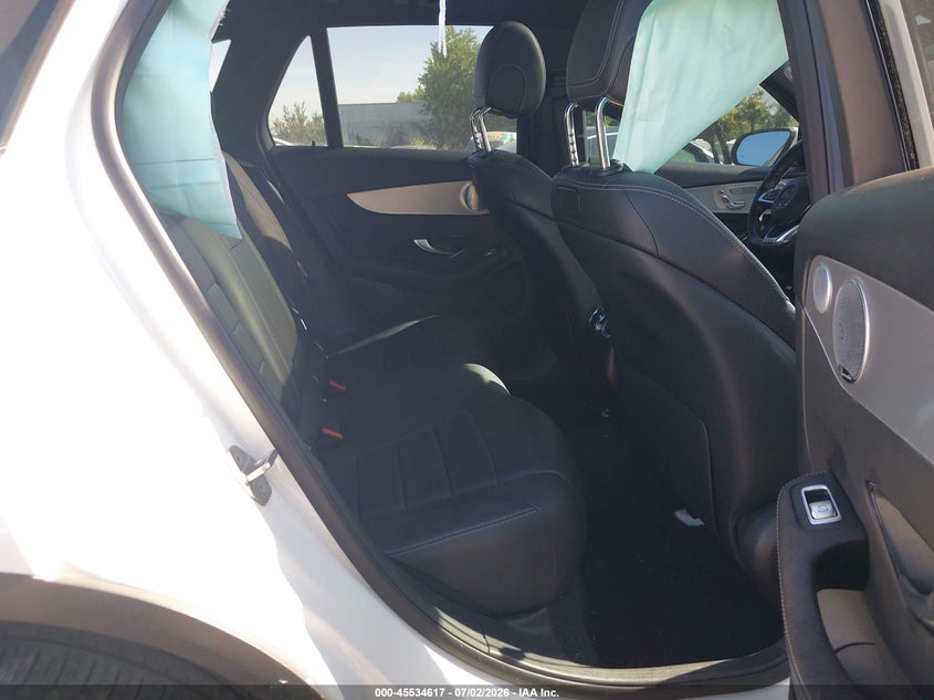 2019 Mercedes-benz Glc VIN WDC0G4KBXKV146164 IAAI salvage auction — RIGHT FRONT, Salvage Title, sold $5,000 on 2026-08-10 (photo 8)