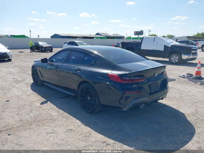 2020 BMW 8er VIN WBAGV8C00LCD64738 IAAI salvage auction — LEFT FRONT, Salvage Title, sold $18,850 on 2026-08-17 (photo 3)