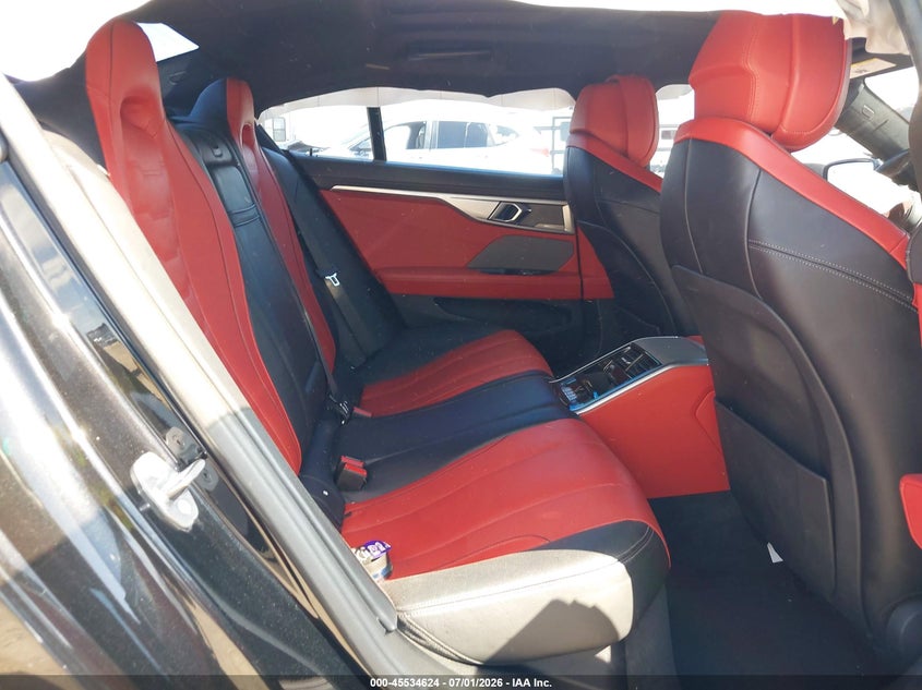 2020 BMW 8er VIN WBAGV8C00LCD64738 IAAI salvage auction — LEFT FRONT, Salvage Title, sold $18,850 on 2026-08-17 (photo 8)