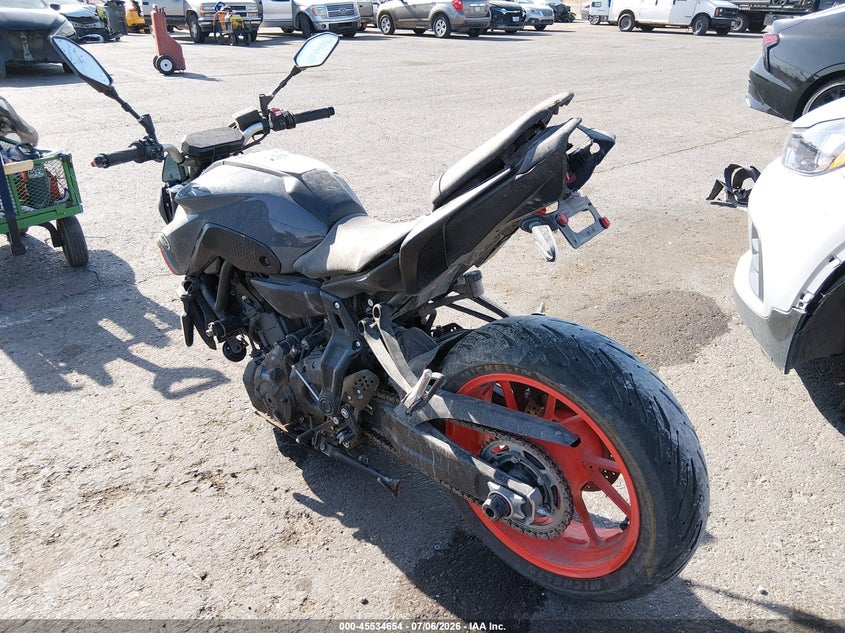 2021 Yamaha Mt VIN JYARM32E3MA001080 IAAI salvage auction — FRONT & REAR, Wait Title, sold $0 on 2026-09-25 (photo 3)