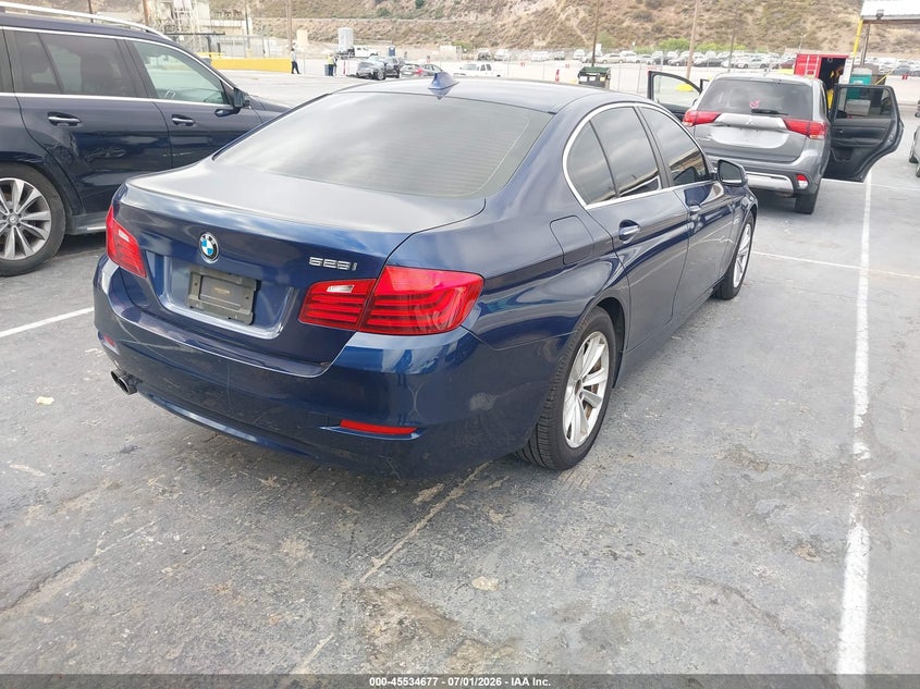 2015 BMW 5er VIN WBA5A5C5XFD521670 IAAI salvage auction — NORMAL WEAR, Clear - Dealer Only (California), sold $625 on 2026-07-15 (photo 4)