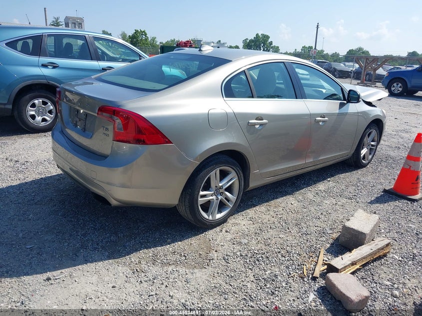 2014 Volvo S60 VIN YV1612FH7E2273832 IAAI salvage auction — FRONT END, Salvage (Ohio), sold $400 on 2026-08-04 (photo 4)