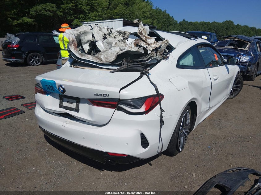 2021 BMW 4er VIN WBA73AP05MCG47192 IAAI salvage auction — ALL OVER, Salvage (Massachusetts), sold $1,150 on 2026-08-11 (photo 4)