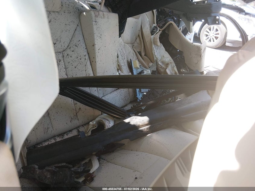 2021 BMW 4er VIN WBA73AP05MCG47192 IAAI salvage auction — ALL OVER, Salvage (Massachusetts), sold $1,150 on 2026-08-11 (photo 8)
