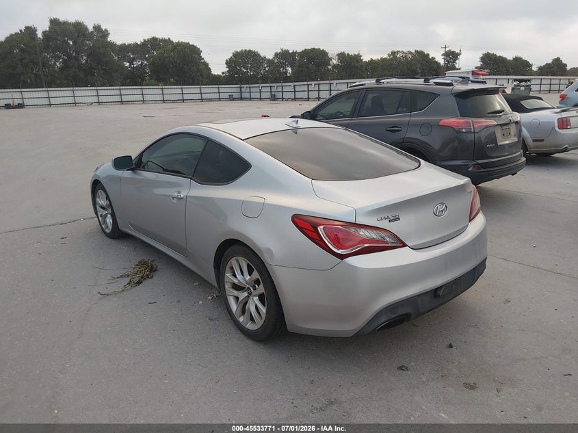 2013 Hyundai Genesis VIN KMHHT6KD7DU083868 IAAI salvage auction — NORMAL WEAR, Original (Texas), sold $400 on 2026-07-28 (photo 3)