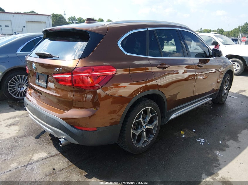 2017 BMW X1 VIN WBXHT3C33H5F72606 IAAI salvage auction — REAR END, Salvage (North Carolina), sold $3,100 on 2026-07-29 (photo 4)