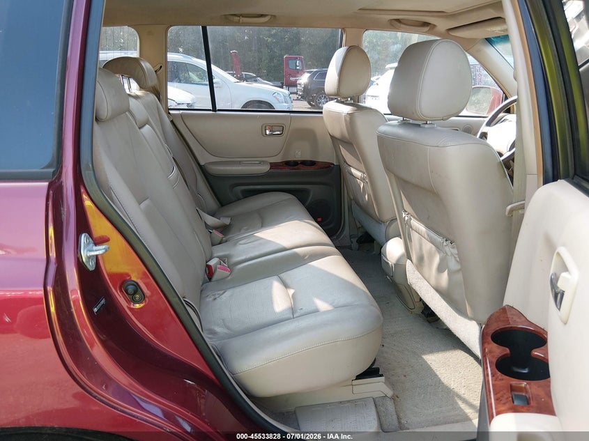 2005 Toyota Highlander VIN JTEEP21A750090822 IAAI salvage auction — NORMAL WEAR, Clear (Virginia), sold $1,175 on 2026-07-08 (photo 8)