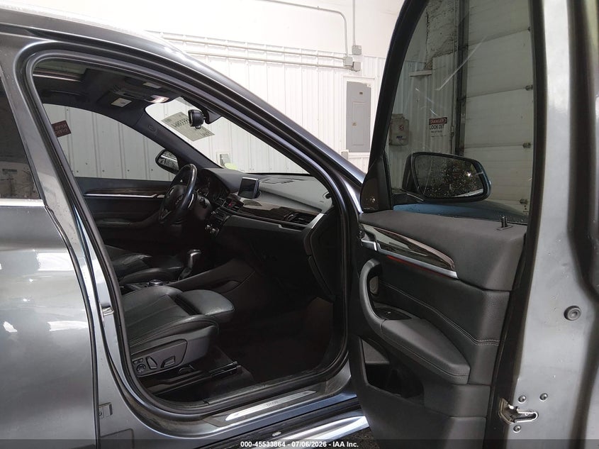 2017 BMW X1 VIN WBXHT3C31H5F74063 IAAI salvage auction — SIDE, Bill Of Sale (Alaska), sold $9,650 on 2026-07-31 (photo 5)