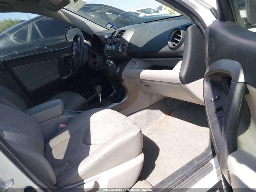2009 Toyota Rav4 VIN JTMZF33V195007568 IAAI salvage auction — NORMAL WEAR, Original (Texas), sold $1,700 on 2026-07-29 (photo 5)