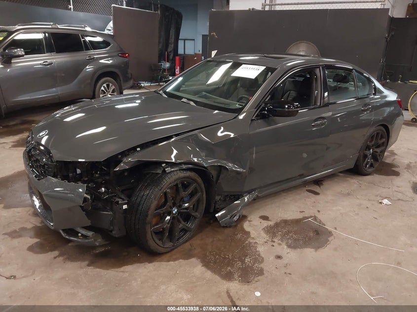 2026 BMW 3er VIN WBA63FT07TFW08323 IAAI salvage auction — FRONT END, Salvage Title, sold $28,600 on 2026-08-18 (photo 2)