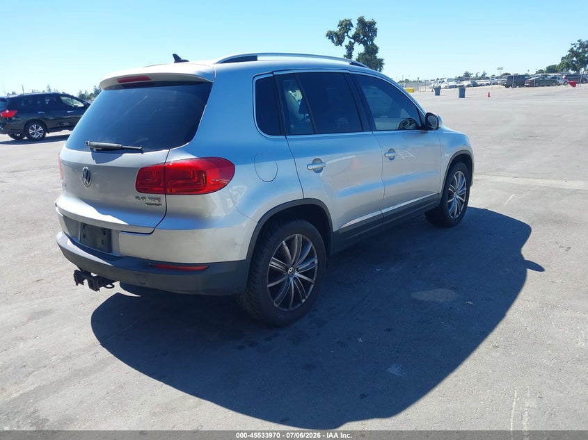 2013 Volkswagen Tiguan VIN WVGBV7AX5DW507330 IAAI salvage auction — NORMAL WEAR, Clear - Dealer Only (California), sold $650 on 2026-07-14 (photo 4)