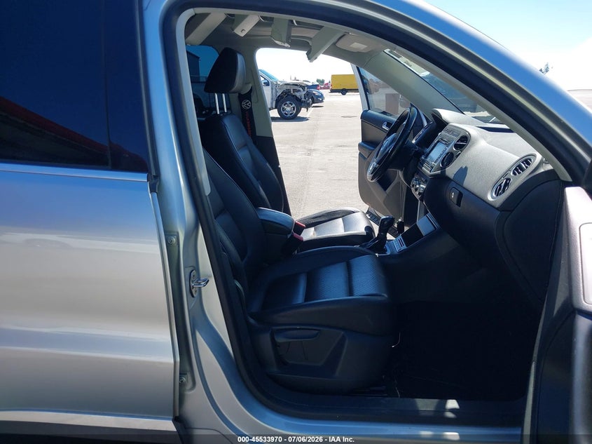 2013 Volkswagen Tiguan VIN WVGBV7AX5DW507330 IAAI salvage auction — NORMAL WEAR, Clear - Dealer Only (California), sold $650 on 2026-07-14 (photo 5)