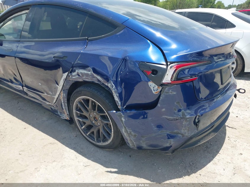 2024 Tesla Model 3 VIN 5YJ3E1EA6RF836352 IAAI salvage auction — SIDE, Original (Texas), sold $12,500 on 2026-07-20 (photo 6)