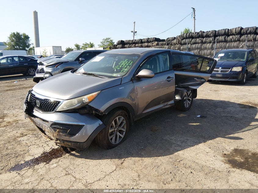 2014 Kia Sportage VIN KNDPBCAC1E7601628 IAAI salvage auction — SIDE, Salvage (Pennsylvania), sold $575 on 2026-07-16 (photo 2)