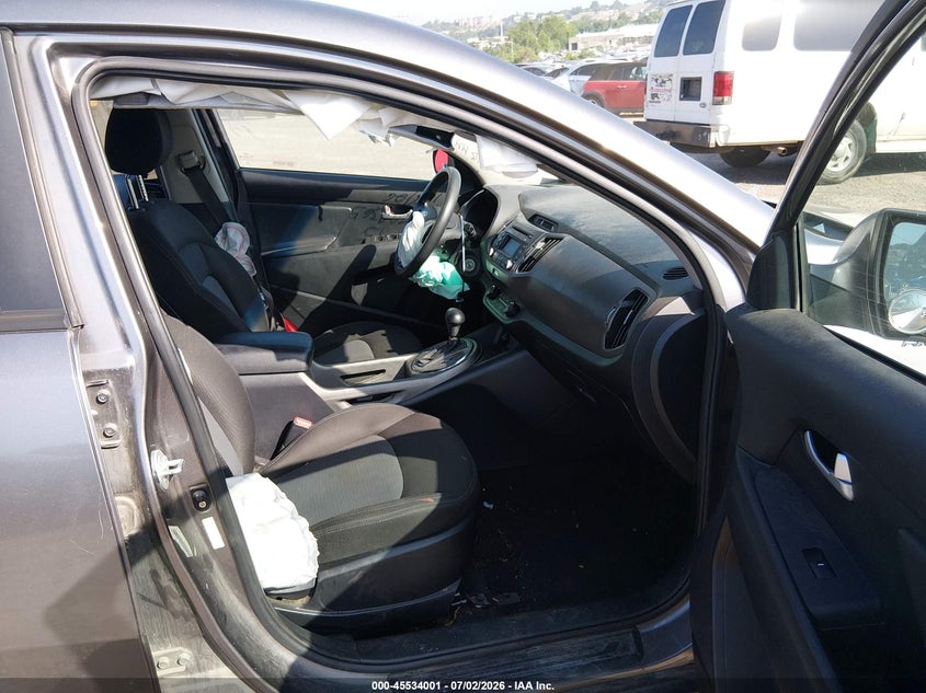 2014 Kia Sportage VIN KNDPBCAC1E7601628 IAAI salvage auction — SIDE, Salvage (Pennsylvania), sold $575 on 2026-07-16 (photo 5)