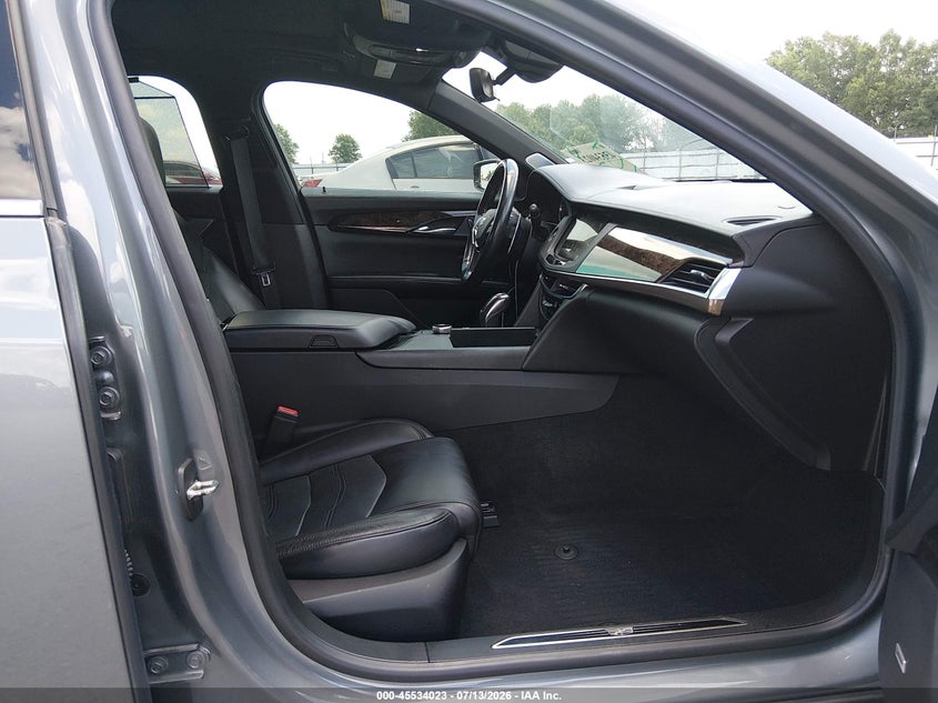 2020 Cadillac Ct6 VIN 1G6KE5RS7LU100043 IAAI salvage auction — REAR END, Salvage Title, sold $11,700 on 2026-09-30 (photo 5)
